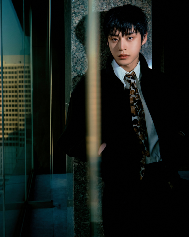 KIM JI WOONG ZEROBASEONE Ascend- Concept Photo 1